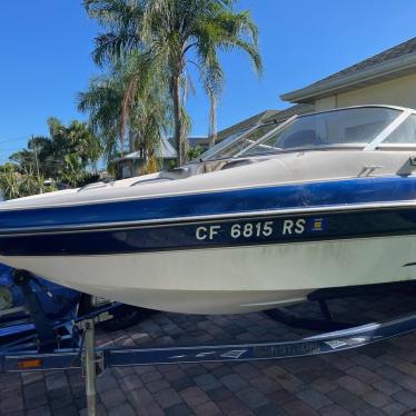 2006 Glastron 18ft boat