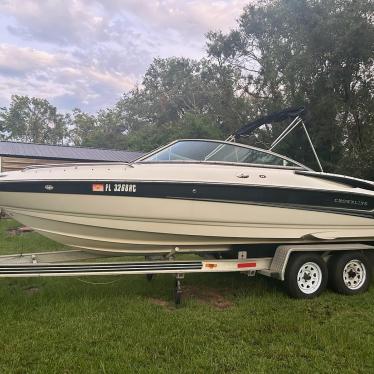 2005 Crownline 22ft boat