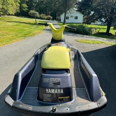 1994 Yamaha 8ft jet boat