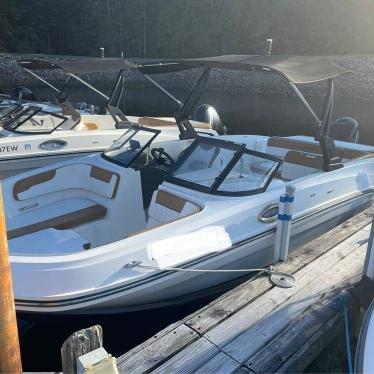 2021 Bayliner vr6 ob