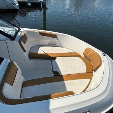 2022 Bayliner vr6 ob