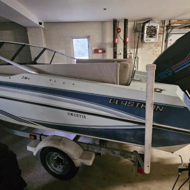 1984 Glastron 16ft boat