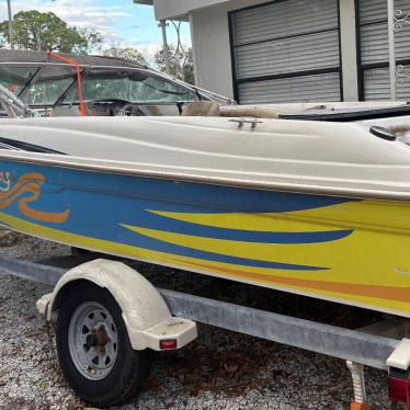 2001 Sea Ray 180br