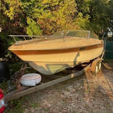 1982 Wellcraft 23ft boat