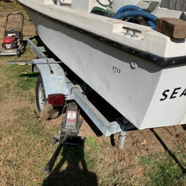Viper 17' Runabout Boat Outboard & Has Trailer 1989