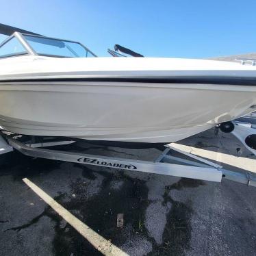 2020 Sea Ray spx 210 ob