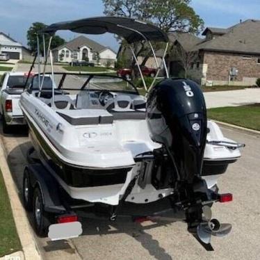 2022 Tahoe 200s