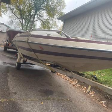 1979 Glastron 15ft boat