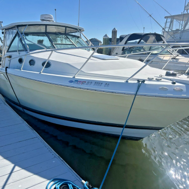 2003 Wellcraft 330 coastal