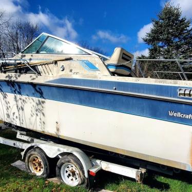 1986 Wellcraft 26ft boat