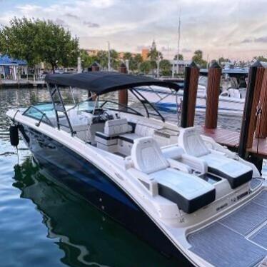 2015 Sea Ray 290 sundeck