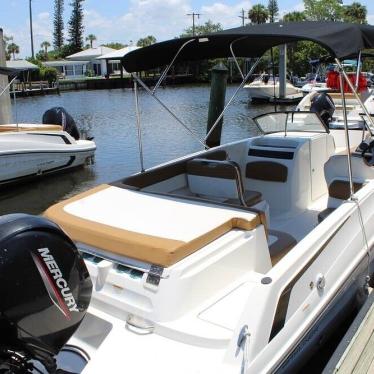 2022 Bayliner vr6 ob