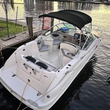 2007 Sea Ray 240 sundancer