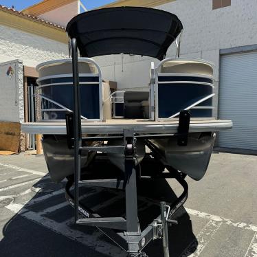 2020 Sun Tracker party barge 22 xp3