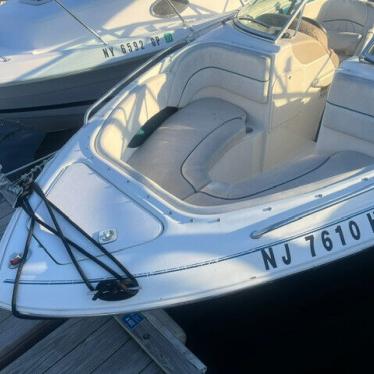 1998 Sea Ray 210 signature