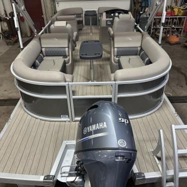 2019 Bennington 23sxquadloungepontoonyamaha90hp4strokeefi