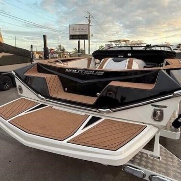 2019 Nautique ski nautique closed bow