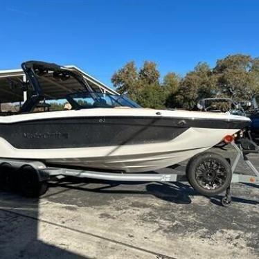 2024 Mastercraft xt25