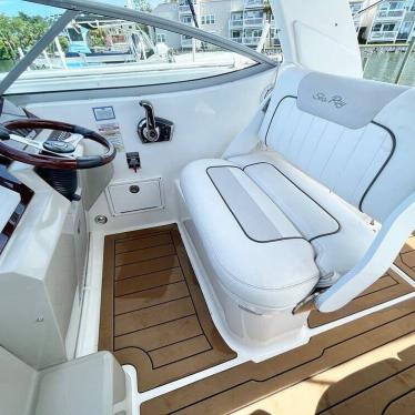 2011 Sea Ray 260 sundancer