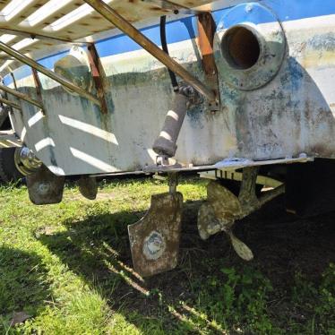 1972 Trojan 32ft boat