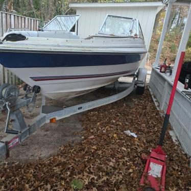 1993 Bayliner 18ft boat