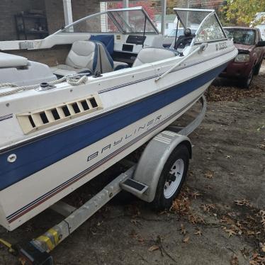 1993 Bayliner 18ft boat