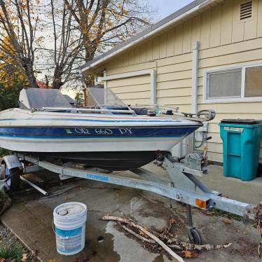 1988 Bayliner 15ft boat