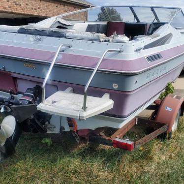 1989 Maxum 20ft boat