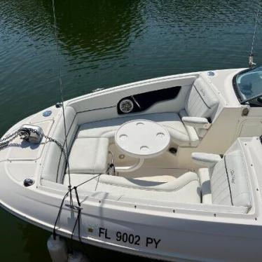 2014 Sea Ray 240 sundeck