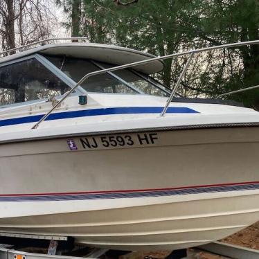 1985 Bayliner 2160