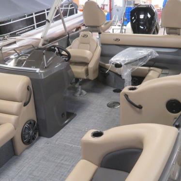 2024 Princecraft ventura224deckboatmercury4strokeefi