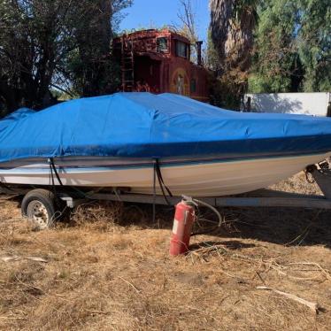 1988 Bayliner 17ft boat