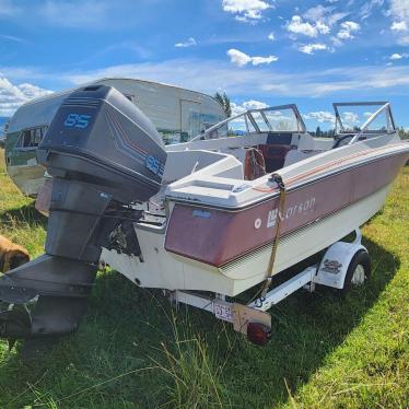 1988 Larson 16ft boat