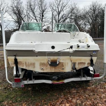 2005 Hurricane 19ft boat