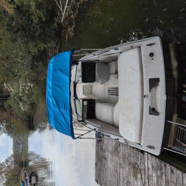 1989 Regal 18ft boat