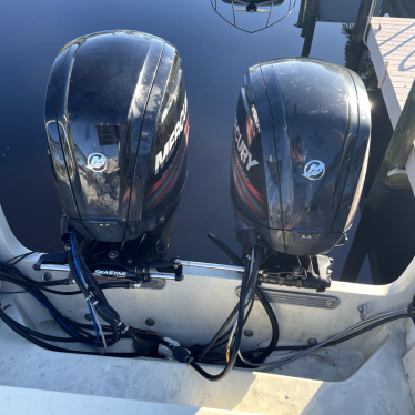 1982 Boston Whaler boston whaler outrage