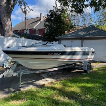 1986 Bayliner 17ft boat