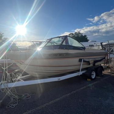 1979 Starcraft 20ft boat