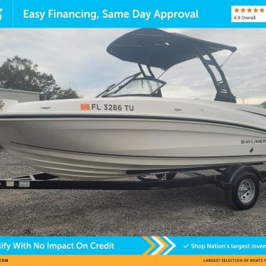 2025 Bayliner vr5 bowrider ob