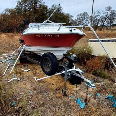 1978 Crestliner 17ft boat