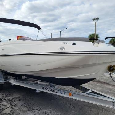 2018 Bayliner 210 db