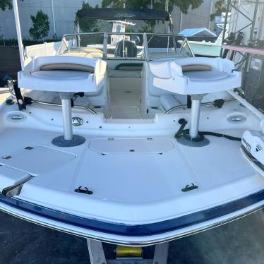 2006 Hurricane sun deck 237