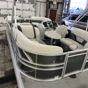 2020 Sylvan 820lzquadloungepontoon