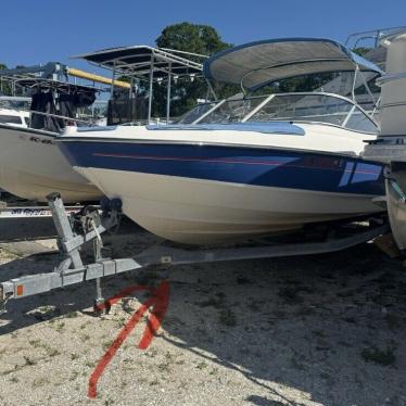 2007 Bayliner 225