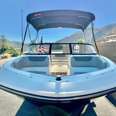 2016 Bayliner vr5 bowrider io