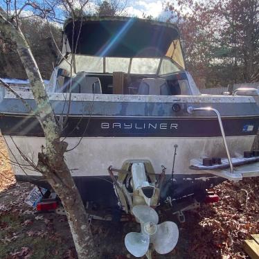 1989 Bayliner 21ft boat