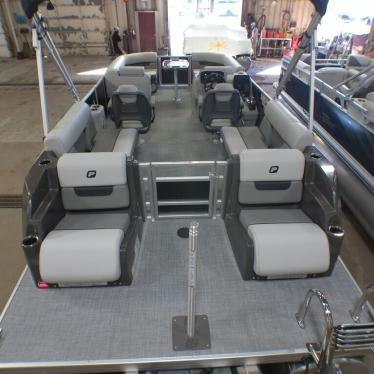 2025 Princecraft vectra23quadrearloungepontoonmercury4strokeefi