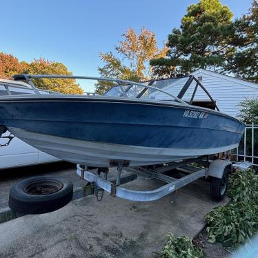Citation 17' Runabout Boat Stern & Has Trailer 1984