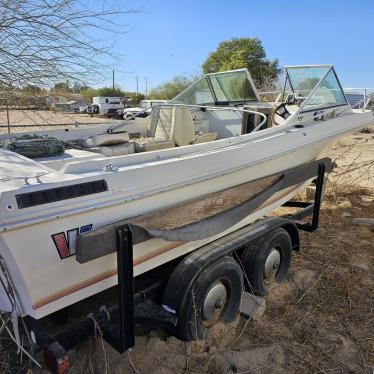 Wellcraft 20' Runabout Boat Has Bill Of Sale & Title For Trailer 1979
