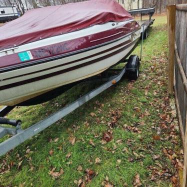 Mariah18’ Shabah Z-182 Freshwater Fishing Boat MerCruiser HP 190 I/o Gas 1999